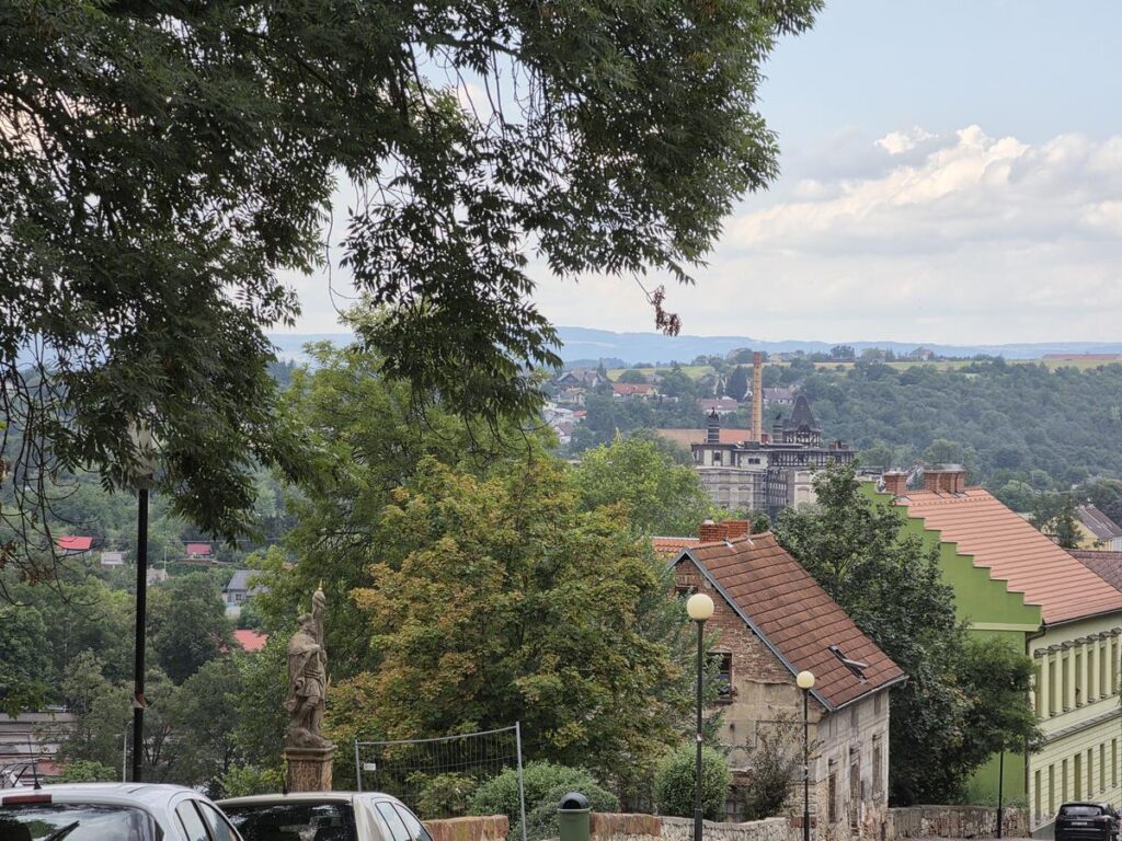 Bývalý Dreherův pivovar od Kněžské brány