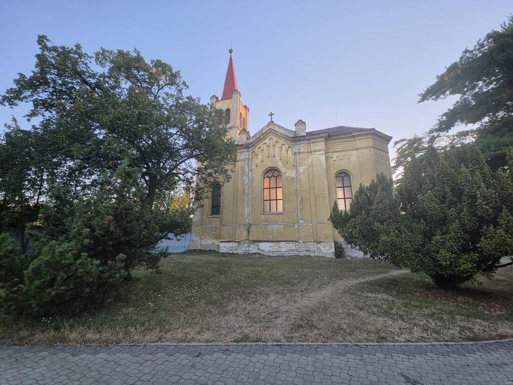 Žatecký hřbitov
