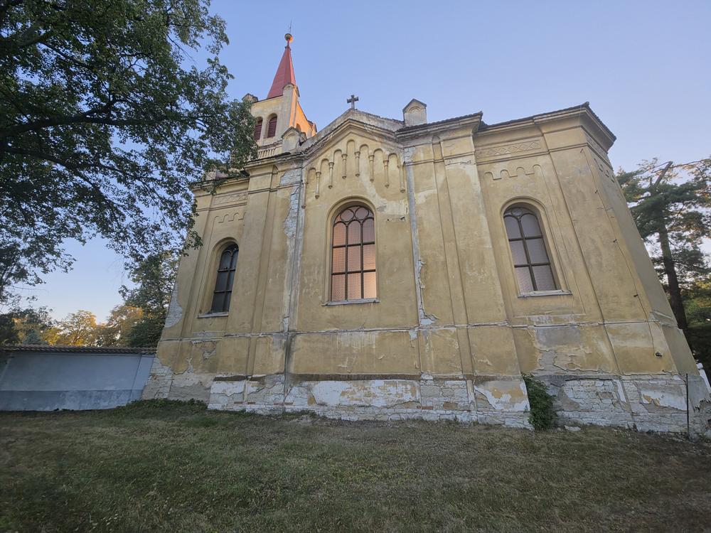 Žatecký hřbitov u kaple svatého Antonína Paduánského